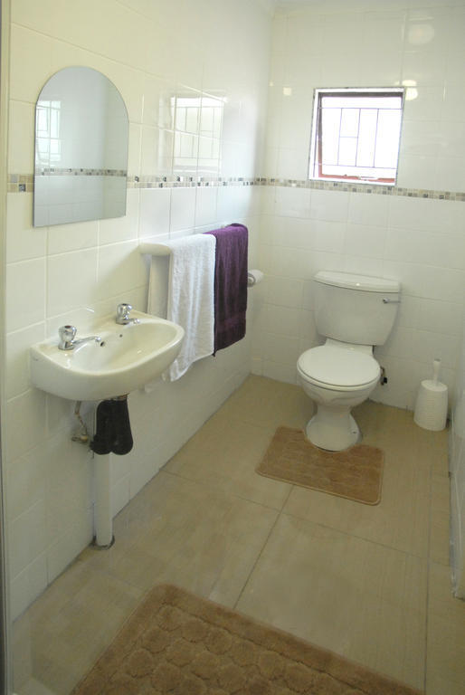 Ethen Guesthouse 波罗克瓦尼 外观 照片