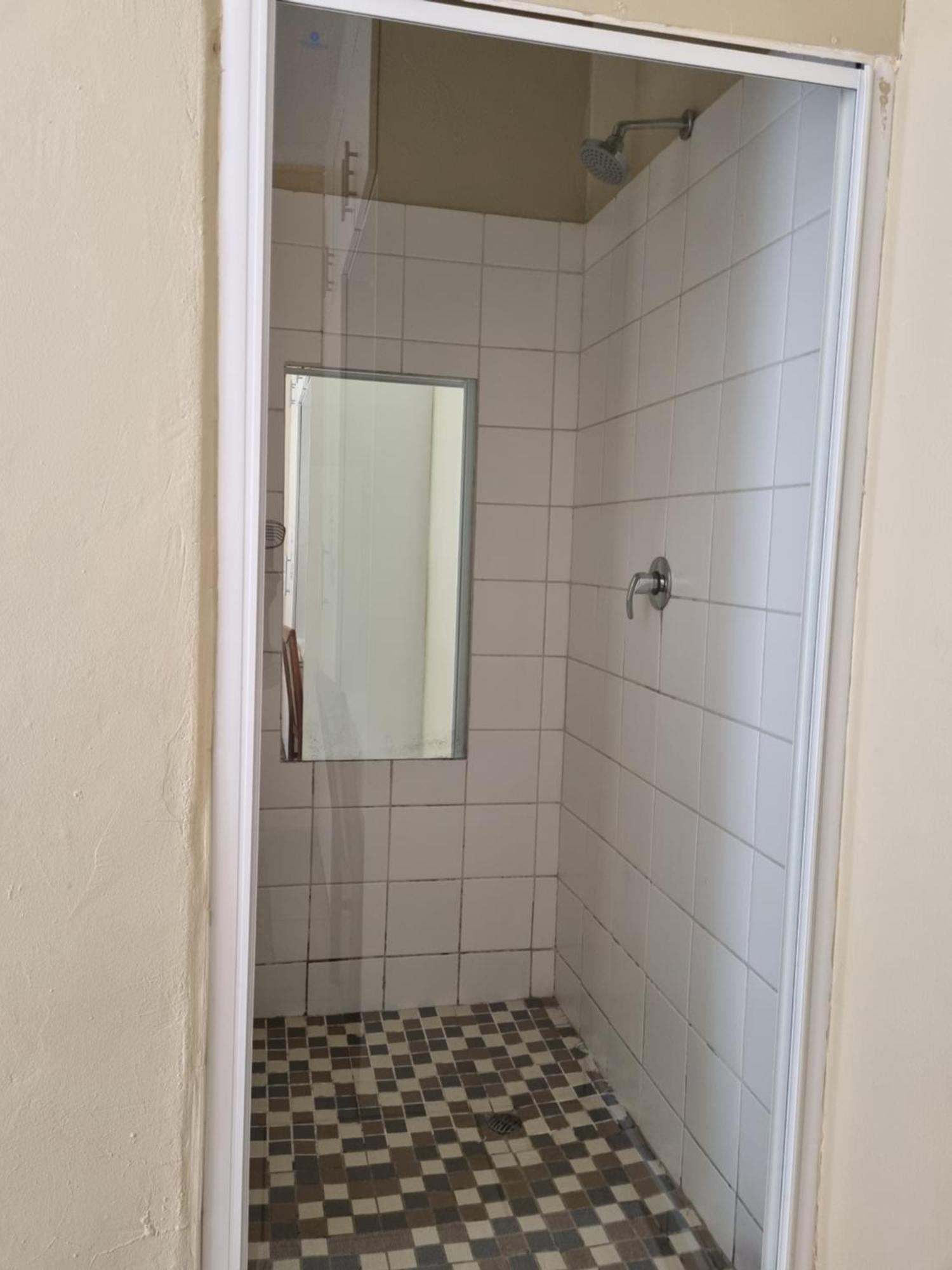 Ethen Guesthouse 波罗克瓦尼 外观 照片