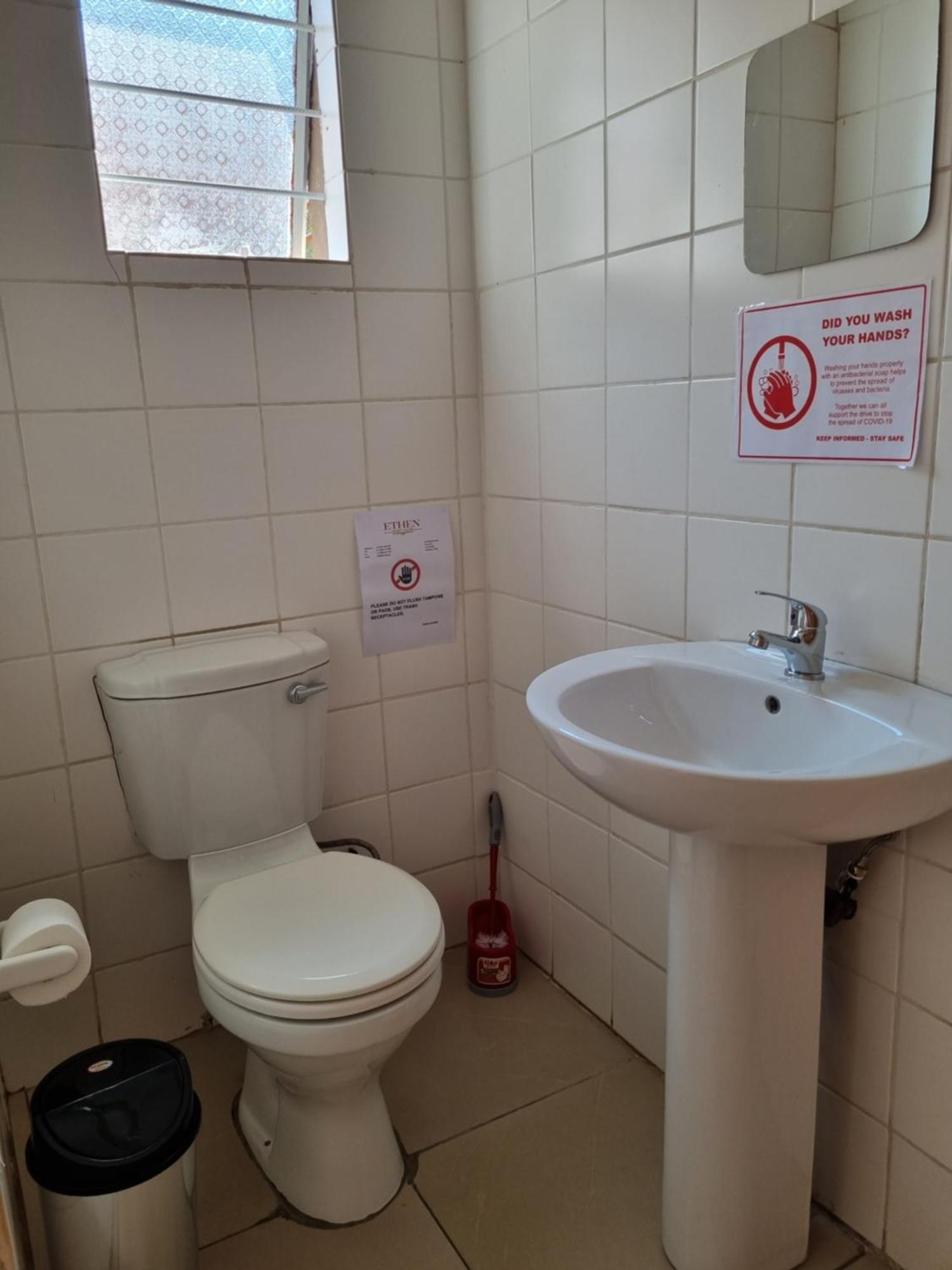 Ethen Guesthouse 波罗克瓦尼 外观 照片