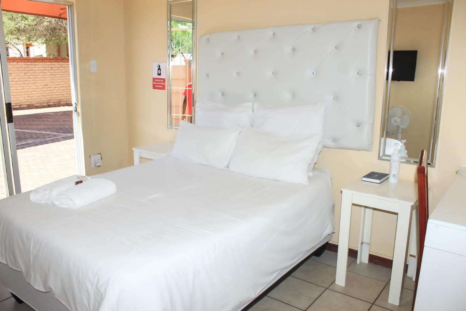 Ethen Guesthouse 波罗克瓦尼 外观 照片