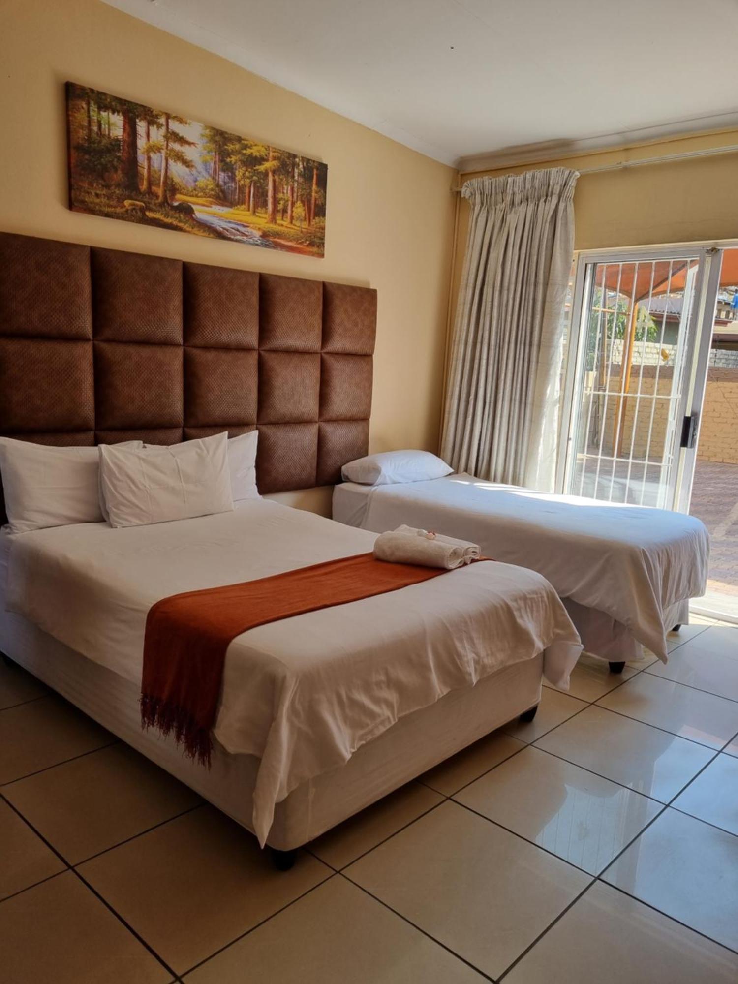 Ethen Guesthouse 波罗克瓦尼 外观 照片