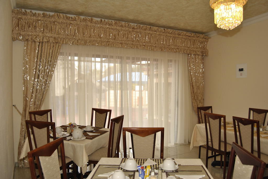 Ethen Guesthouse 波罗克瓦尼 外观 照片