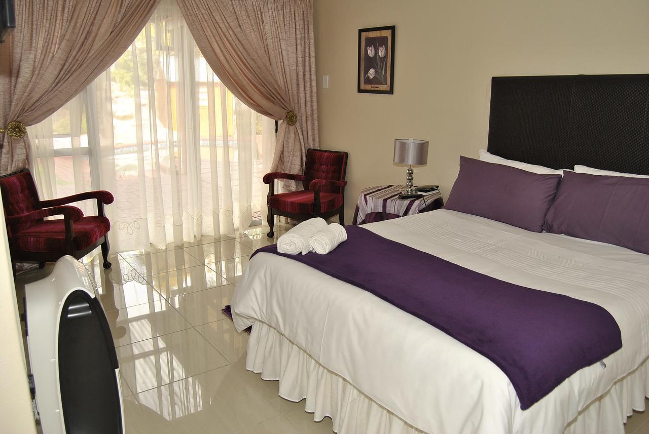 Ethen Guesthouse 波罗克瓦尼 外观 照片